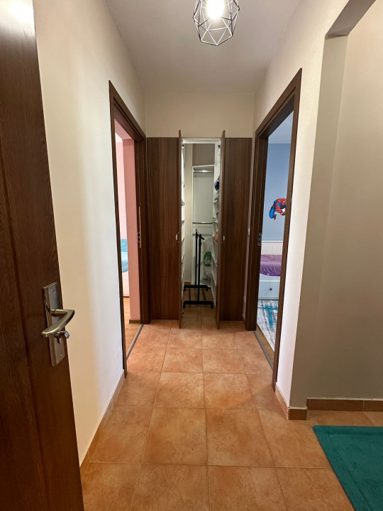 3 camere Langa Plazza Mall