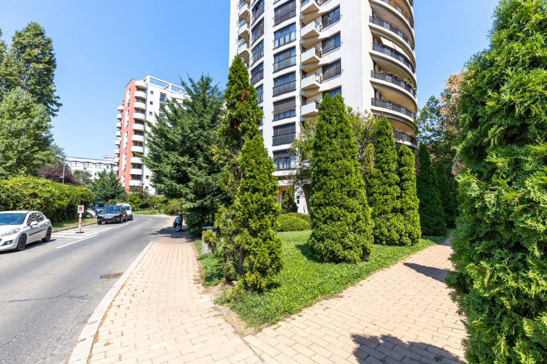 Ștefan Cel Mare - CENTRAL PARK, 4 Camere , loc de parcare subteran