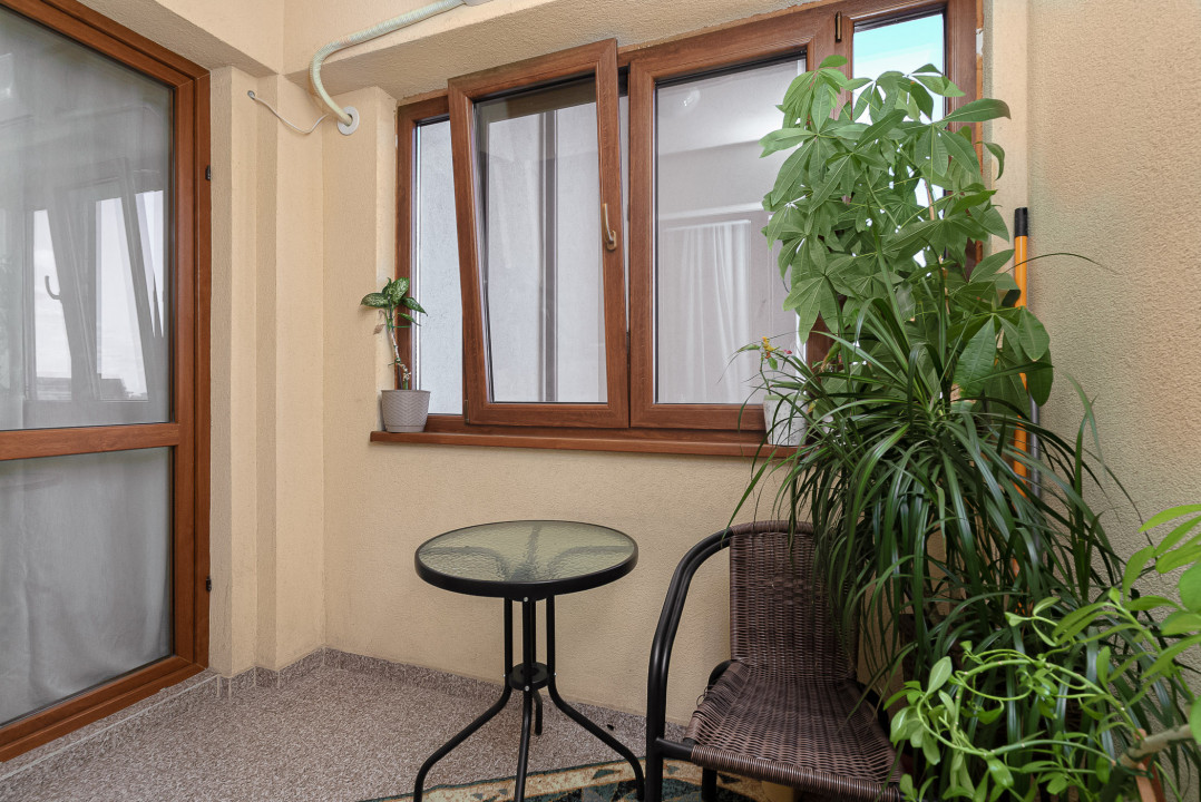 Apartament 2 camere decomandat langa Cartierul Latin cu loc de parcare