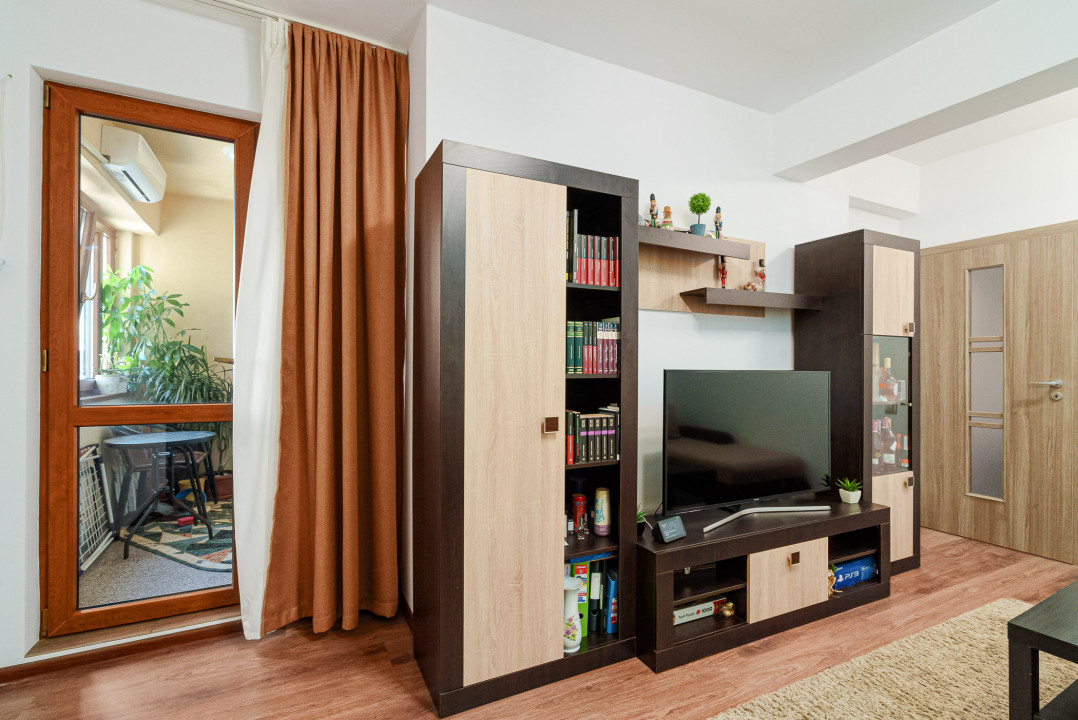Apartament 2 camere decomandat langa Cartierul Latin cu loc de parcare