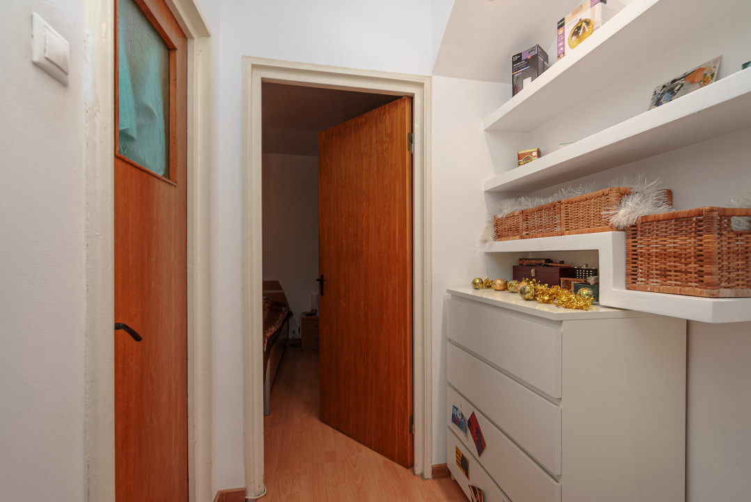 Apartament 2 camere  langa Parcul Moghioros și Piață Chilia Veche