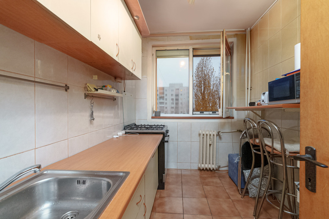 Apartament 2 camere  langa Parcul Moghioros și Piață Chilia Veche