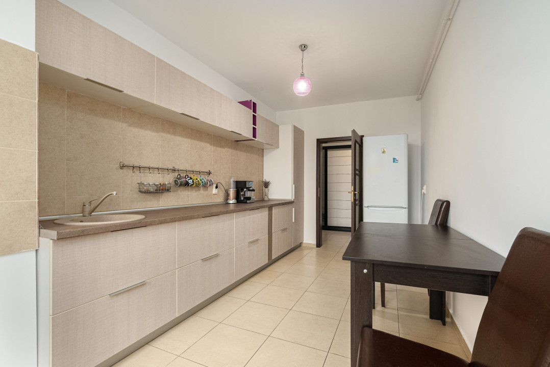Prelungirea Ghencea Apartament 2 camere decomandat 66 mp 
