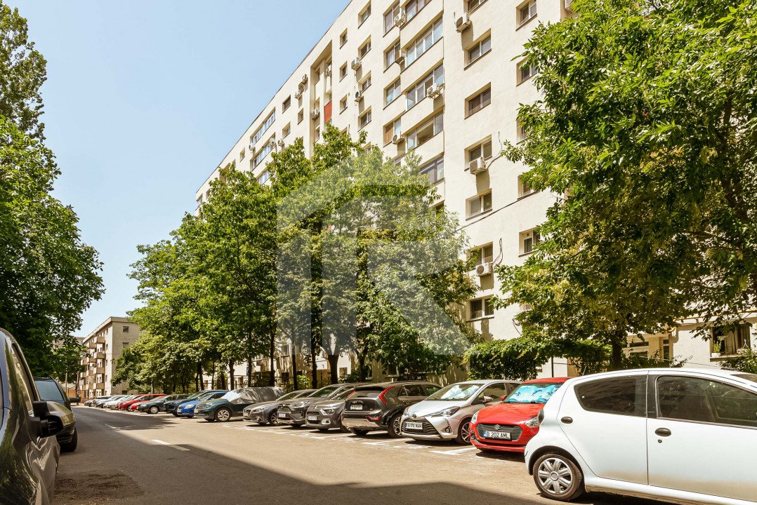 Descoperă-ți Noua Casă-Apartament 2 Camere Decomandat în Zona Turda