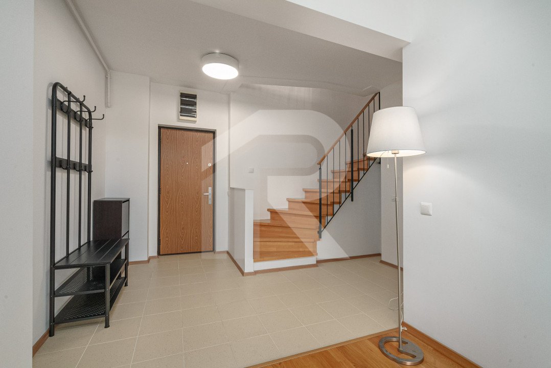 Baba Novac - DUPLEX in NEW TOWN RESIDECE 