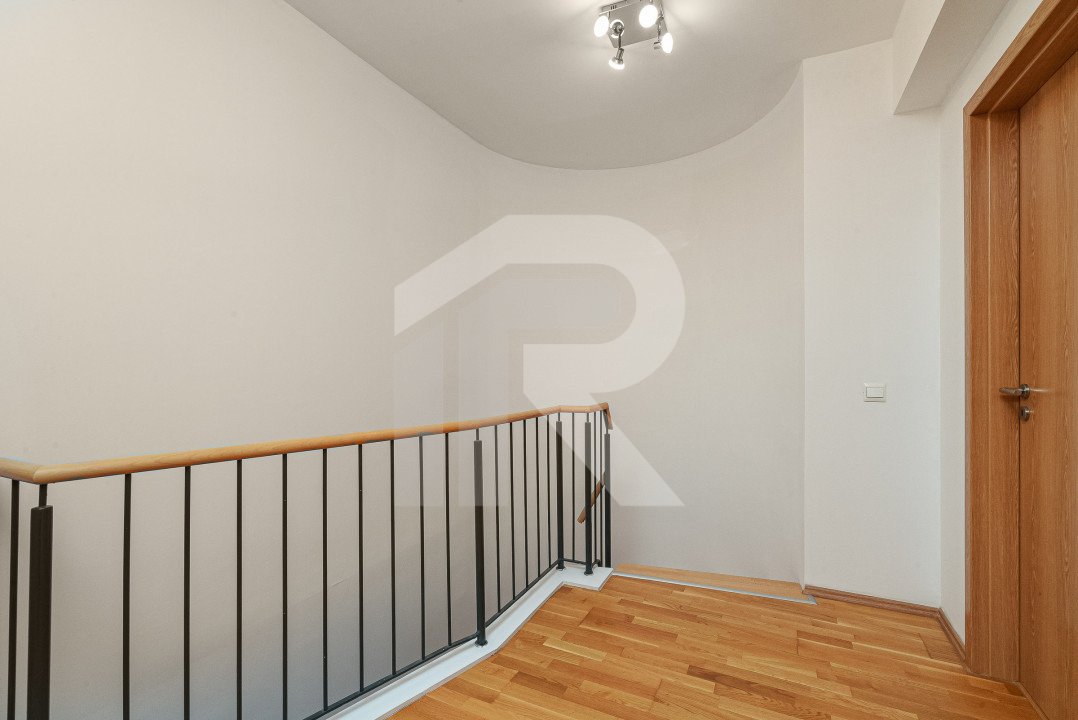 Baba Novac - DUPLEX in NEW TOWN RESIDECE 