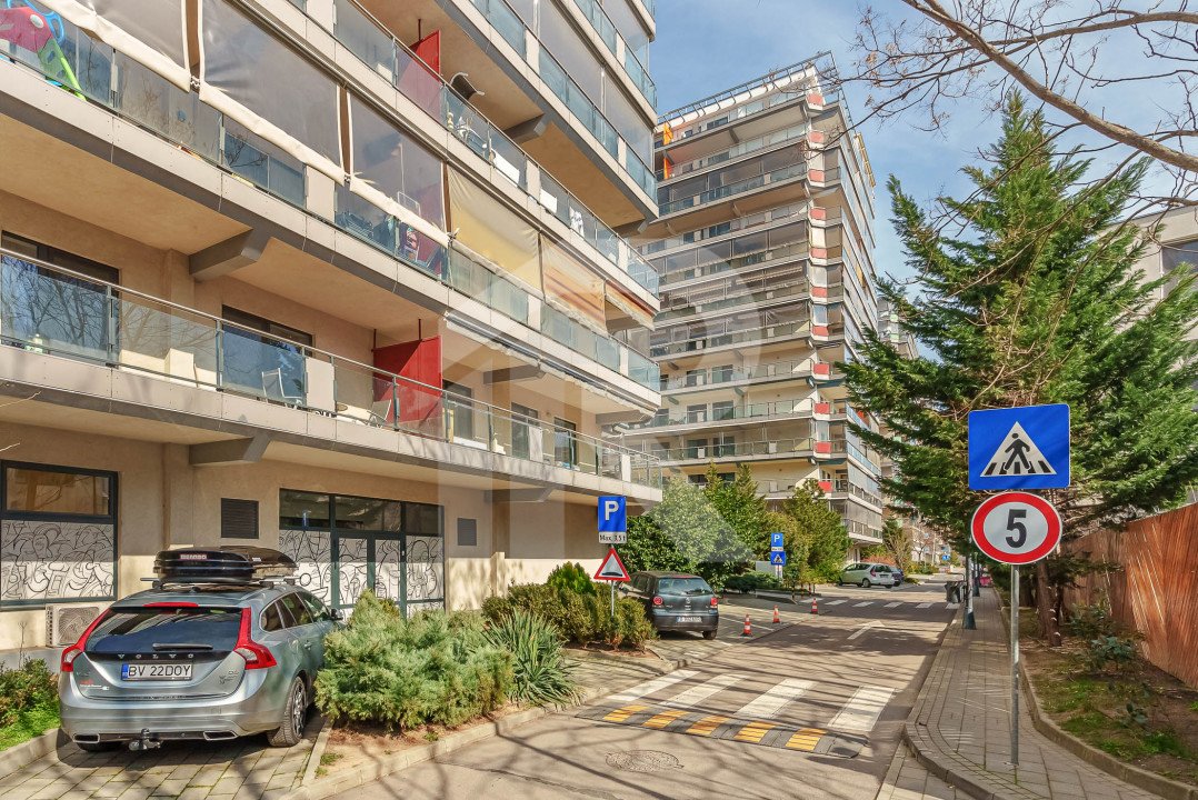 Baba Novac - DUPLEX in NEW TOWN RESIDECE 