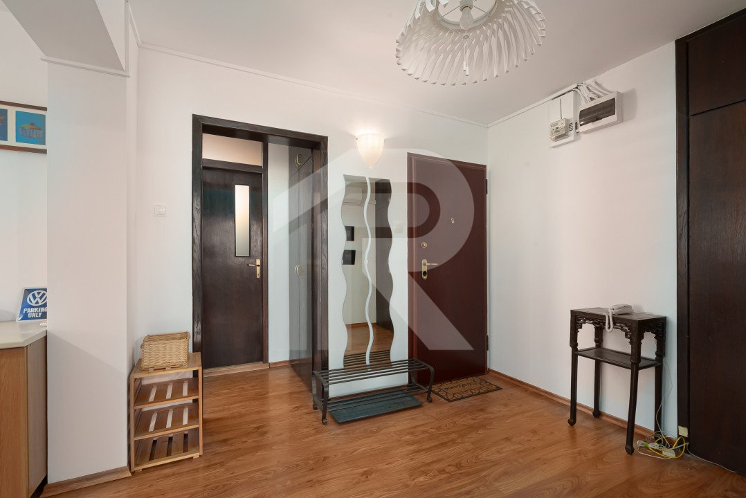 Apartament 4 camere mobilat-utilat  Str C-tin Titel Petrescu-Ghencea