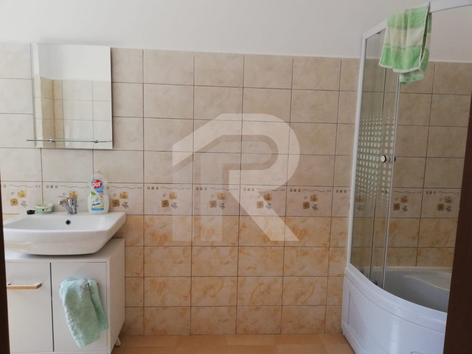 Casa de închiriat pretabilă activitate comercială(birouri, afterschool,etc)