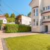 Vilă de vânzare în Bușteni – 8 dormitoare, vedere directă spre Crucea Caraiman!