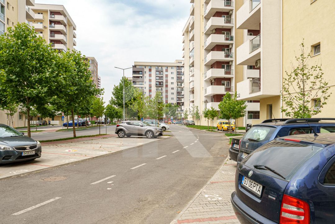 Apartament 3 camere Grand Kristal - mobilat utilat premium cu loc de parcare