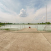 Casa cu teren de 3000 mp - ponton la lac - piscina si casa de oaspeti