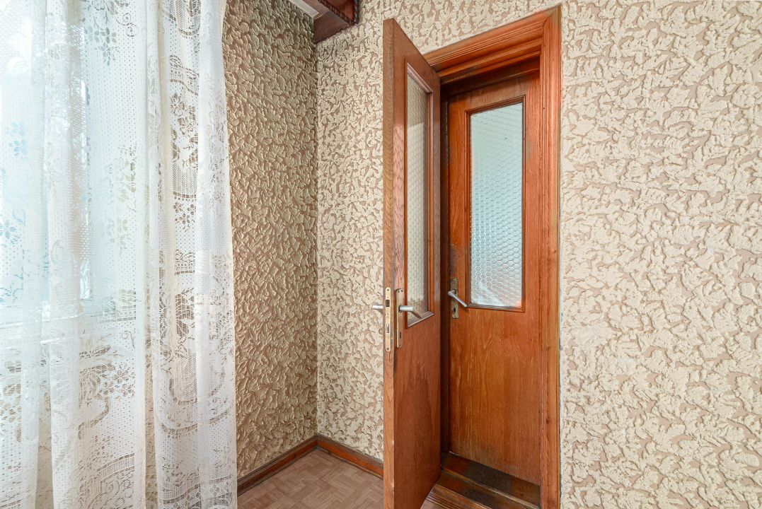 Apartament 3 camere Militari - Gorjului etaj 1, bloc 1981, '70 mp, 2 gr sanitare