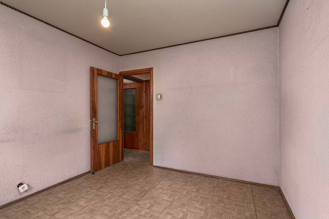 Apartament 3 camere Militari - Gorjului etaj 1, bloc 1981, '70 mp, 2 gr sanitare