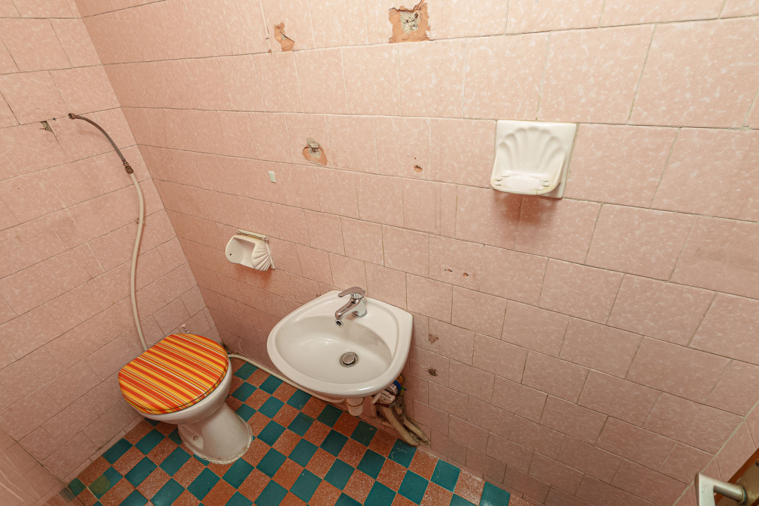 Apartament 3 camere Militari - Gorjului etaj 1, bloc 1981, '70 mp, 2 gr sanitare