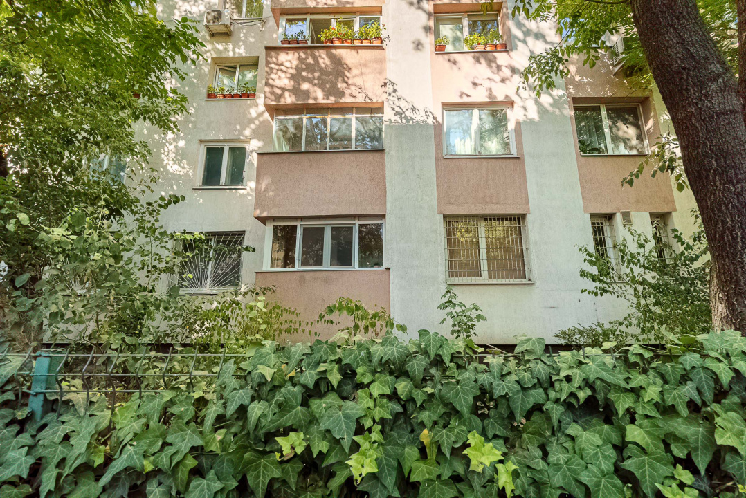 Apartament 3 camere Militari - Gorjului etaj 1, bloc 1981, '70 mp, 2 gr sanitare