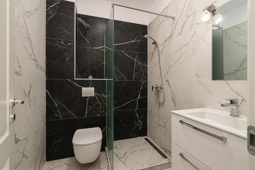 Via Pipera, 3 cam, 74 mp, mobilat-utilat, 2 gr sanit, loc de parcare subteran