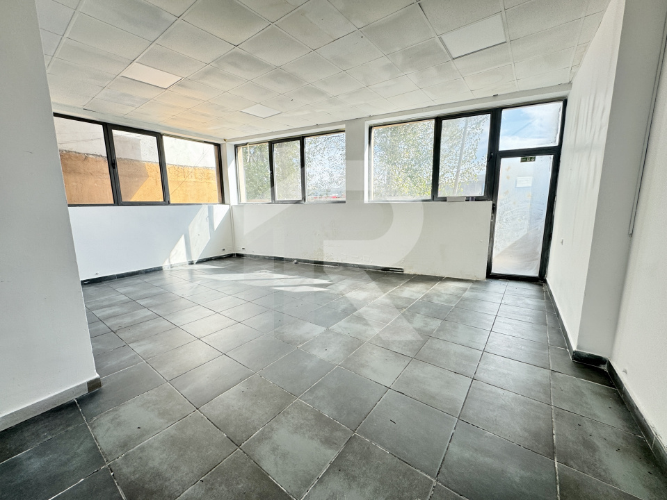 Spațiu comercial/birouri de închiriere, P+1+M, 260 mp, deschidere dubla, curte 