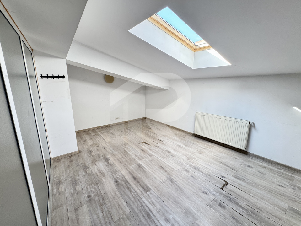 Spațiu comercial/birouri de închiriere, P+1+M, 260 mp, deschidere dubla, curte 