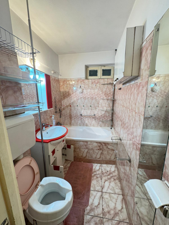 Apartament 2 camere lângă Parcul Moghioros