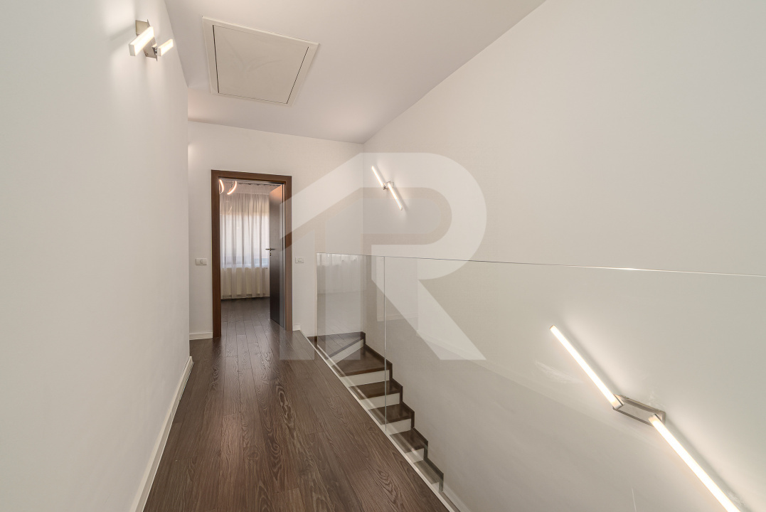 Casă ideală pentru familie–4 camere, curte amenajată, complex privat-securizat