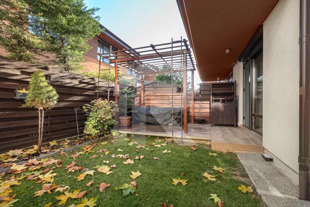 Casă ideală pentru familie–4 camere, curte amenajată, complex privat-securizat