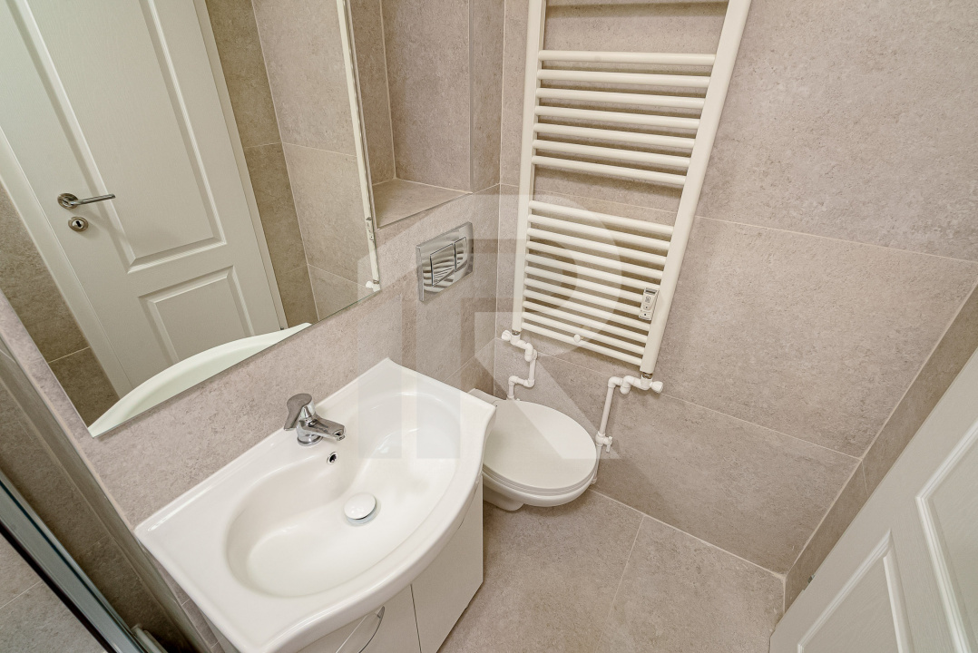 3 camere decomandat, renovat complet | parter | Aleea Lămotești