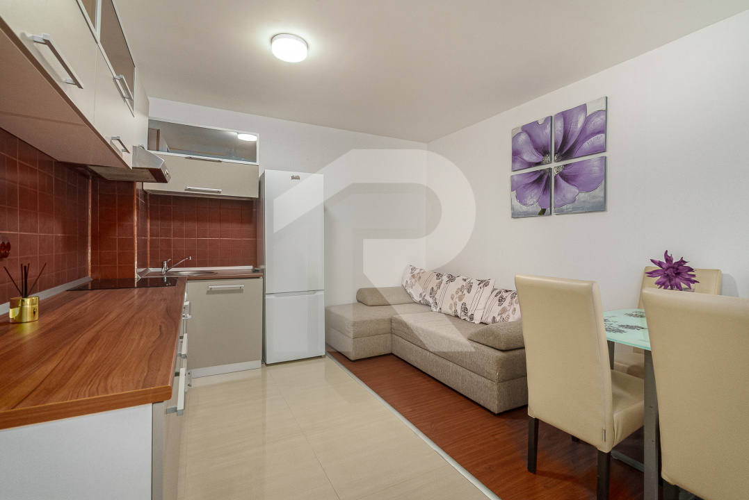 Garsonieră spațioasă 38 mp | Etaj 2/3 | Mobilată & utilată | Str. Valea Furcii
