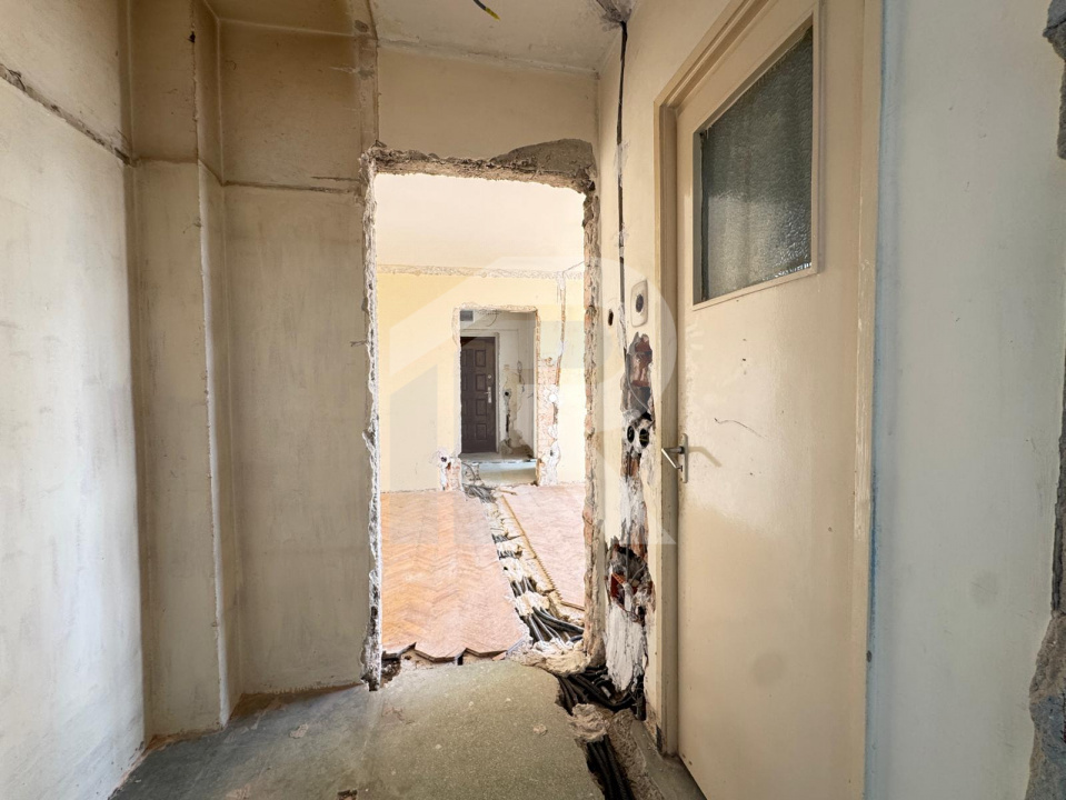 Apartament 2 camere Iancului, etaj 6/9, ideal renovare, instalații electrice noi