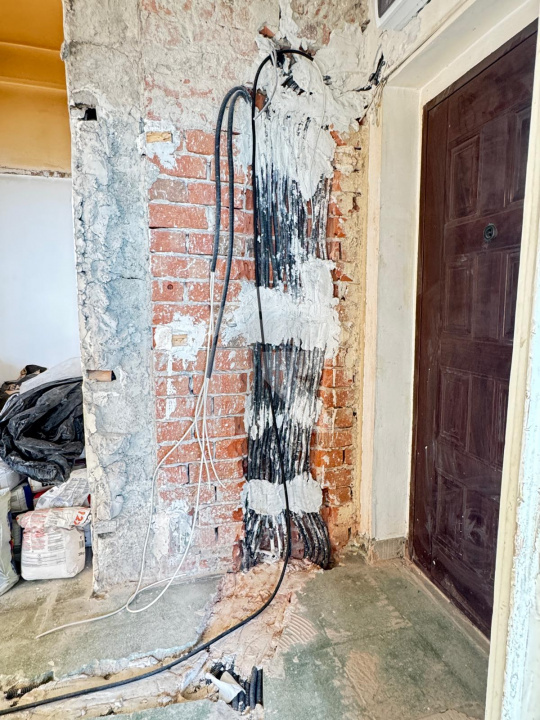 Apartament 2 camere Iancului, etaj 6/9, ideal renovare, instalații electrice noi