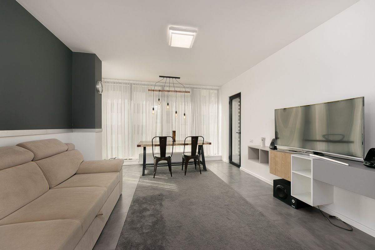 Apartament deosebit 2 camere decomandat lux militari