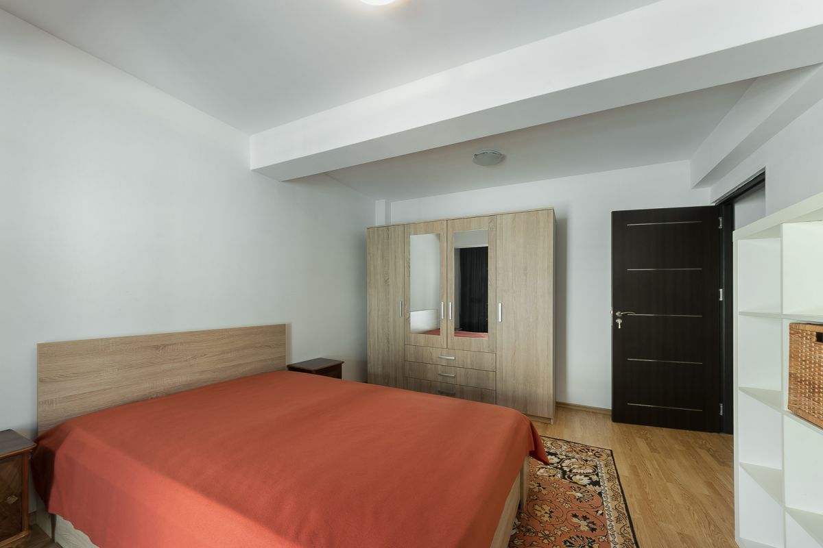 Apartament 3 camere Militari