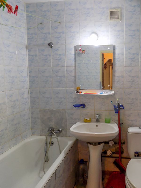 Apartament 2 camere decomandat langa Parcul Moghioros