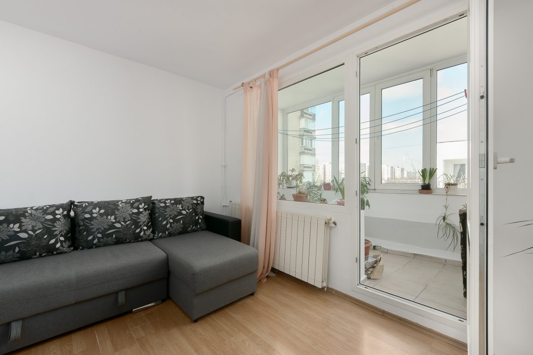 Apartament 3 camere decomandat langa Parcul Moghioros