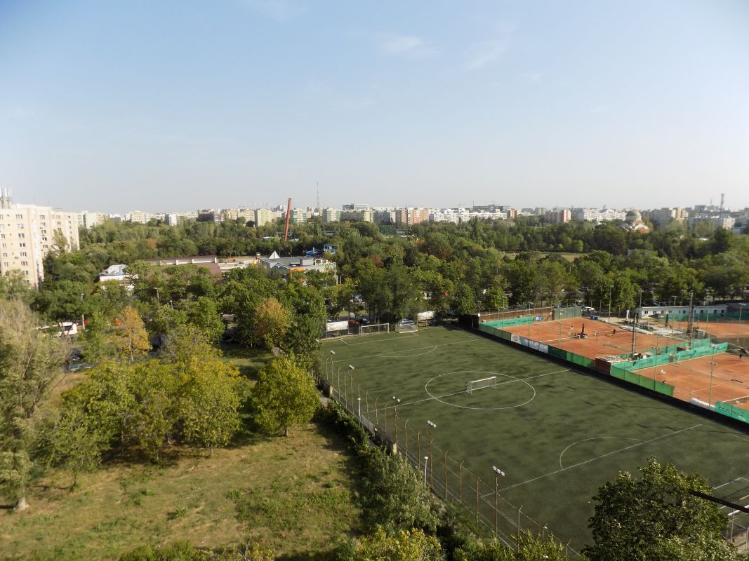 Apartament 3 camere cu vedere panoramica spre Parcul Moghioros