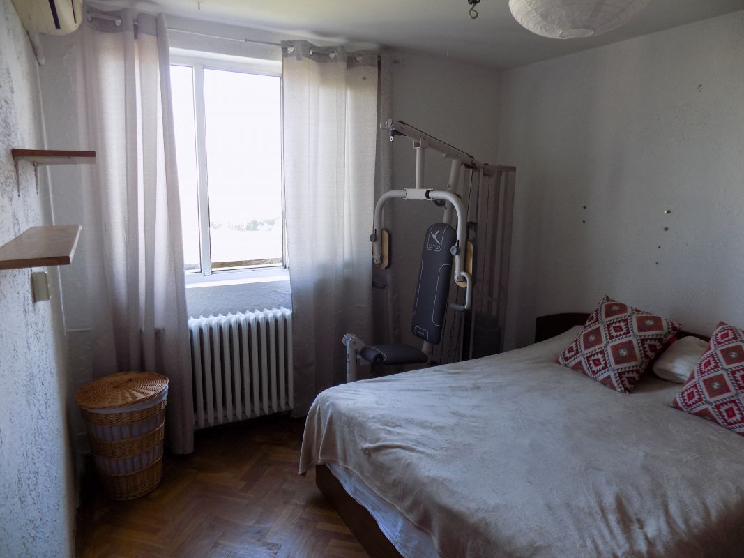 Apartament 3 camere cu vedere panoramica spre Parcul Moghioros